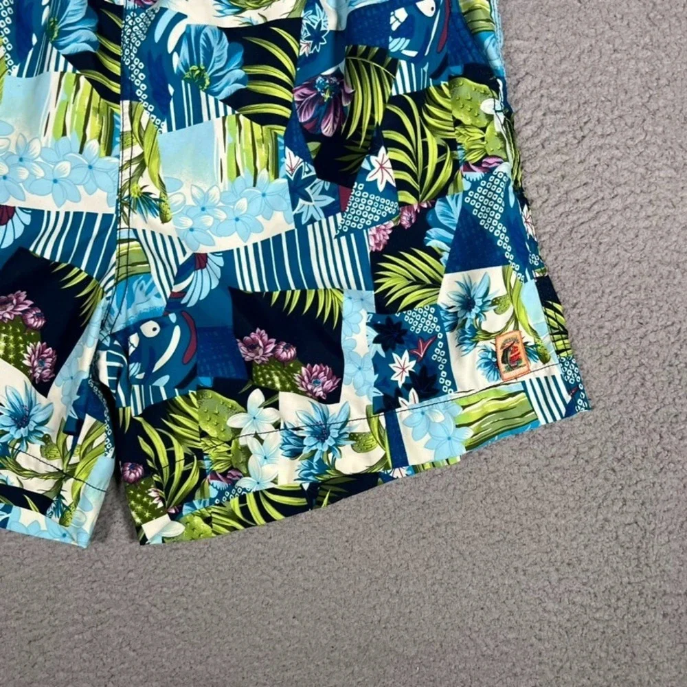 Tommy Bahama Shorts Mens Large Blue‎ Floral Hawaiian Elastic Waist Swim Pockets